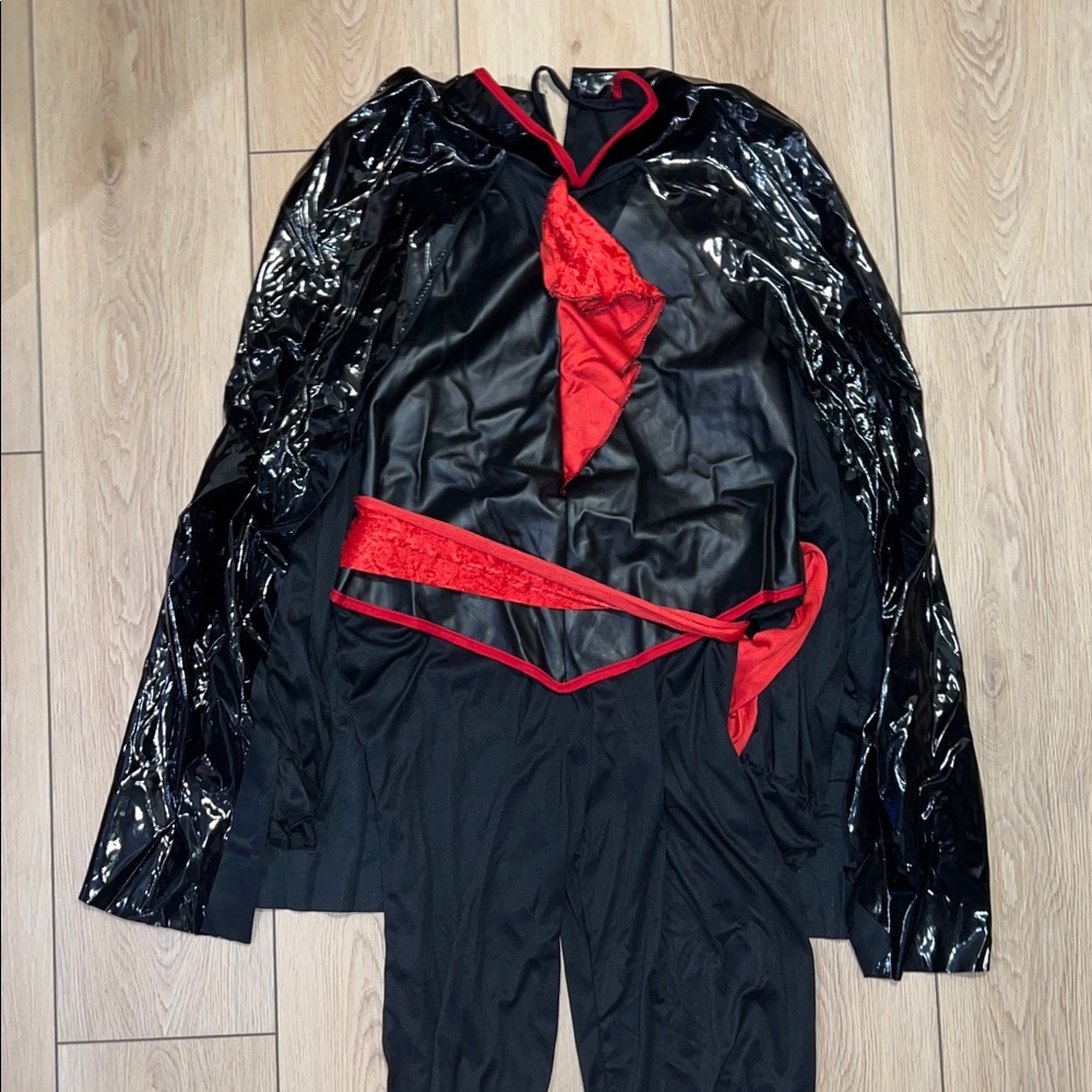 EUC - Rubie's El Bandido Deluxe Adult Costume - Black and Red - Picture 3 of 16